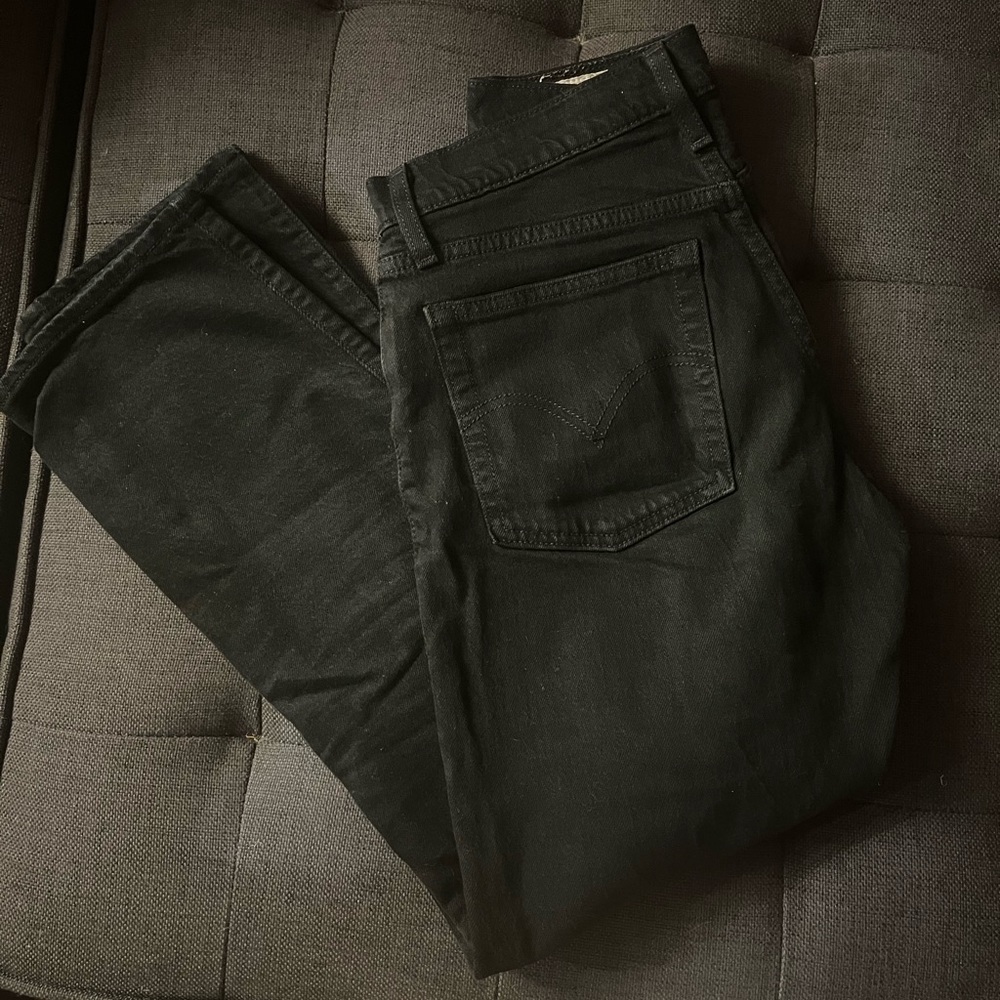 Levi’s black wedgie straight jeans